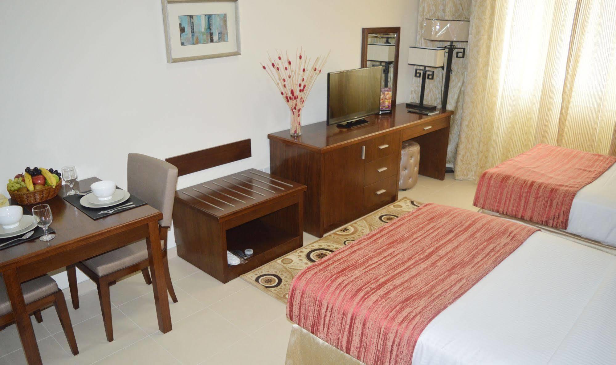 Grand Midwest View Hotel Apartments Dubai Exterior photo